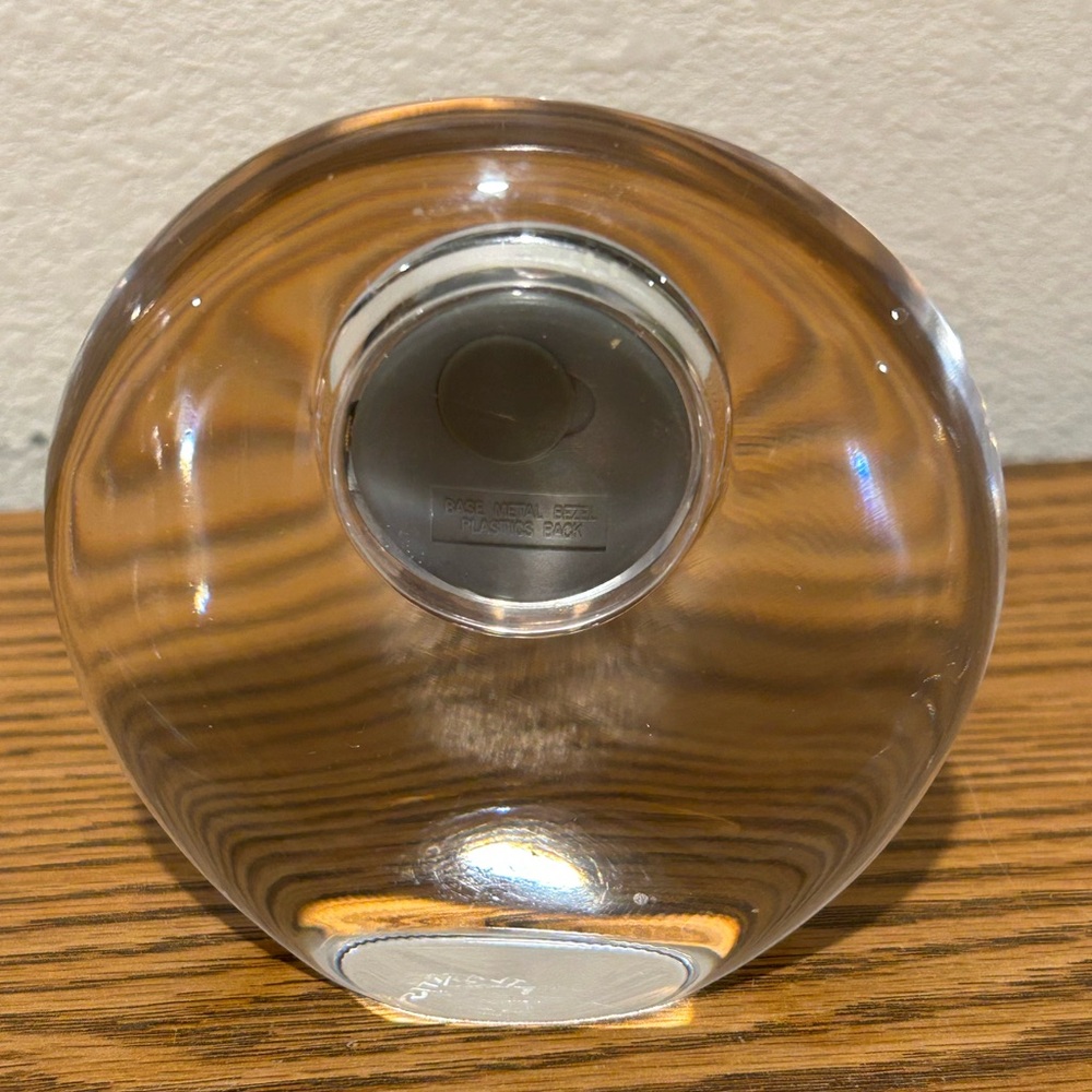 Atlantis Crystal Quartz Desk Clock - Picture 4 of 7